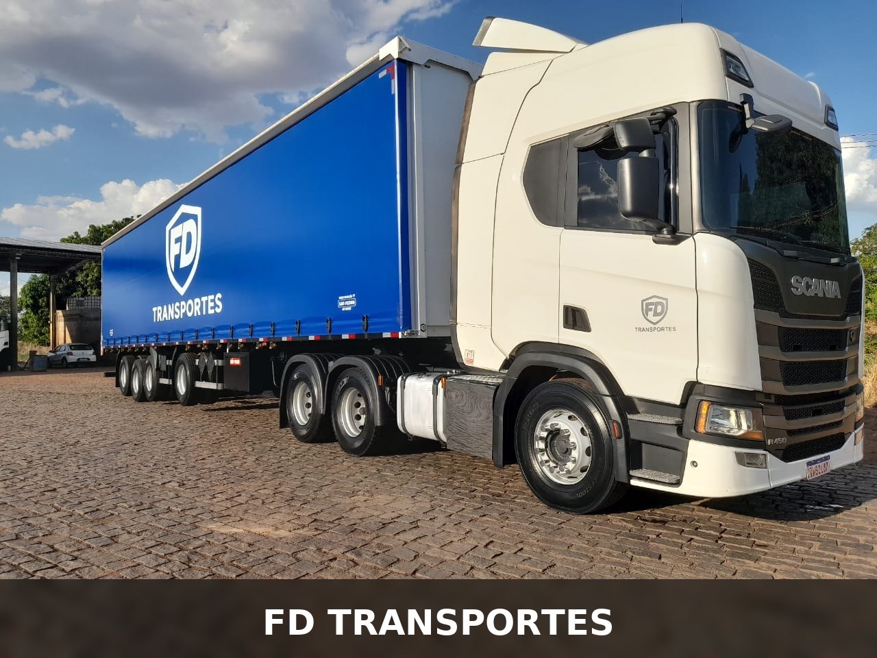 Caminhão FD 4